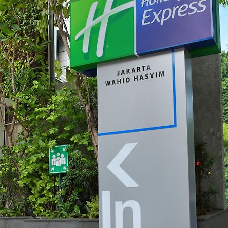 Holiday Inn Express Jakarta Wahid Hasyim By Ihg Zewnętrze zdjęcie