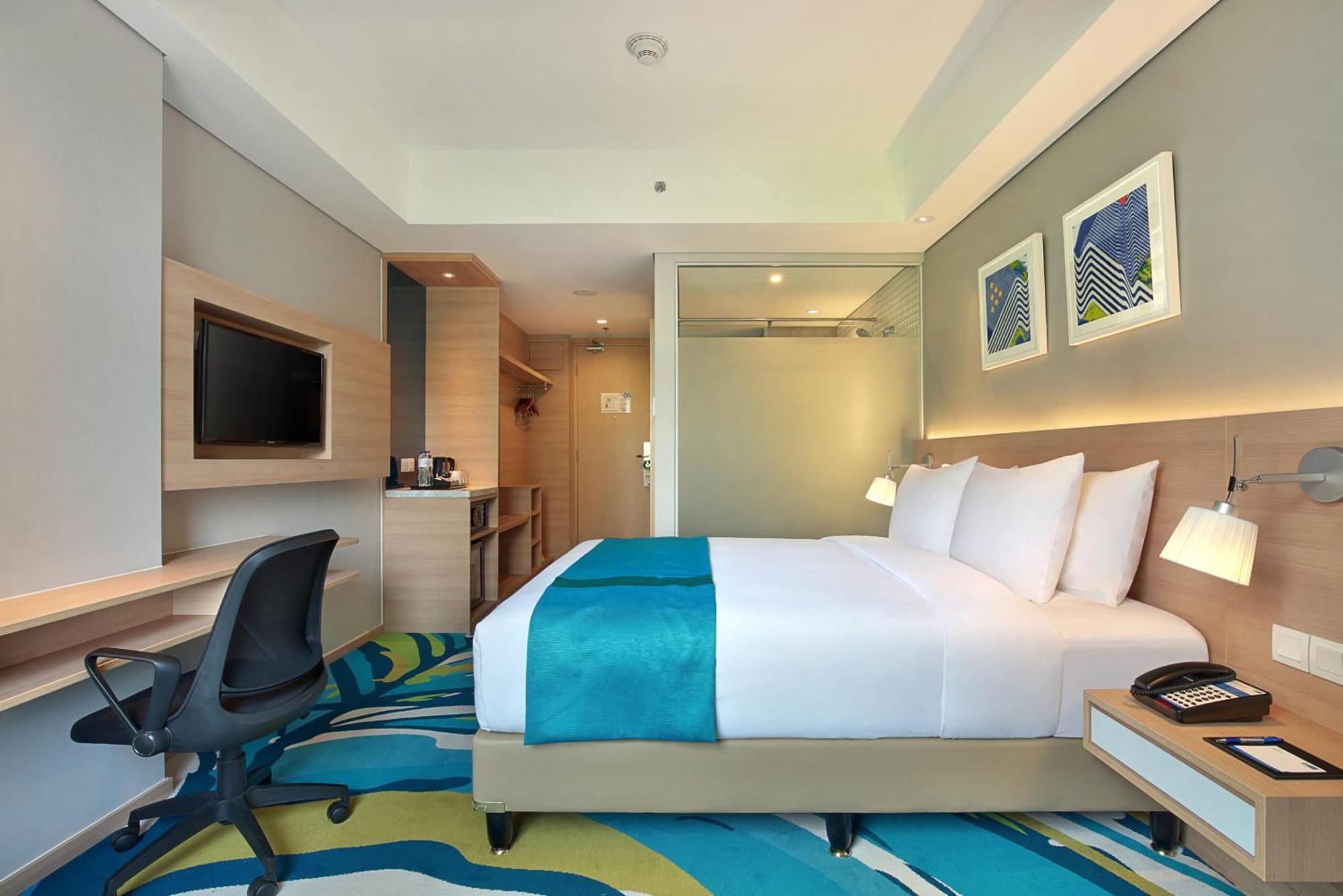Holiday Inn Express Jakarta Wahid Hasyim By Ihg Zewnętrze zdjęcie