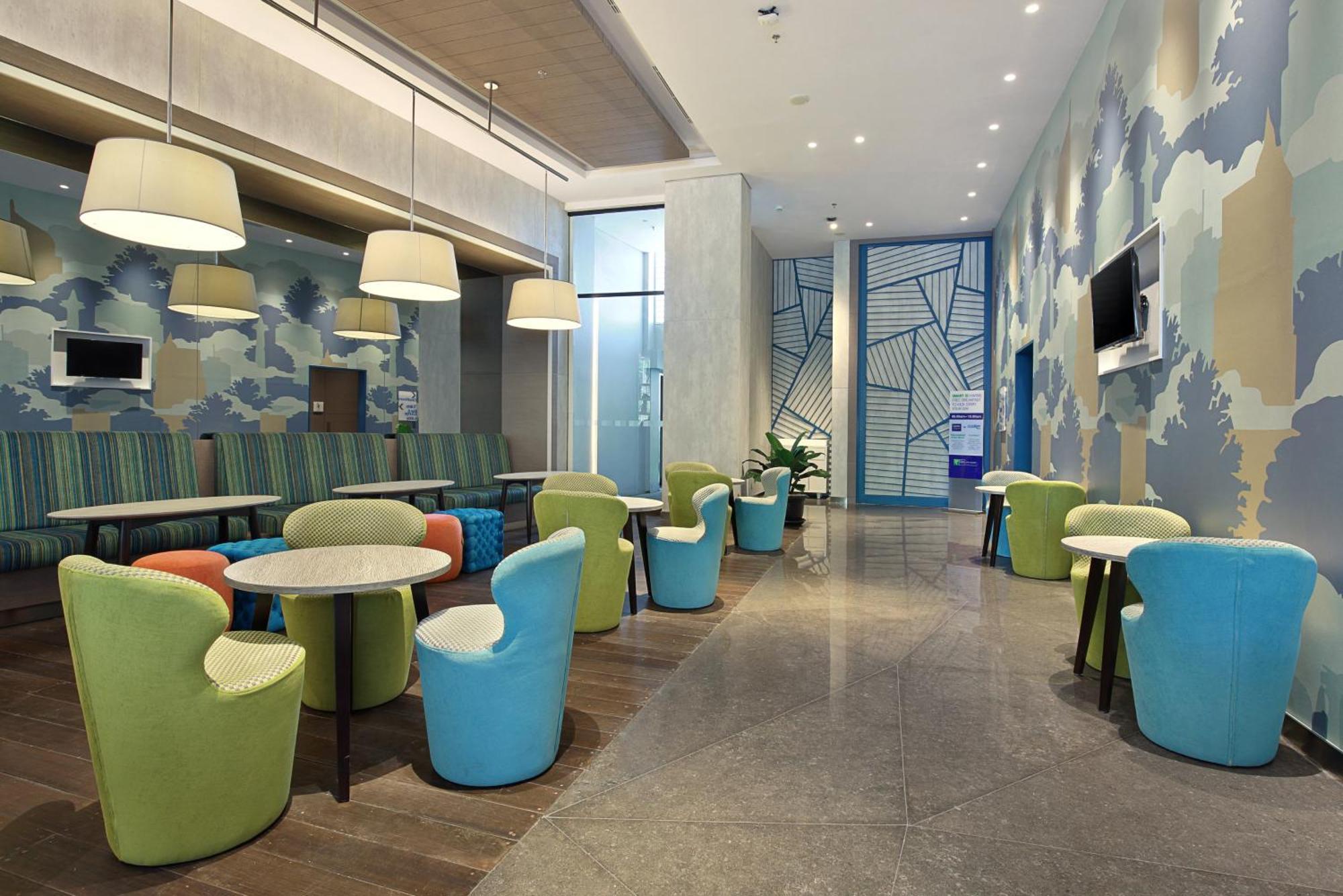 Holiday Inn Express Jakarta Wahid Hasyim By Ihg Zewnętrze zdjęcie