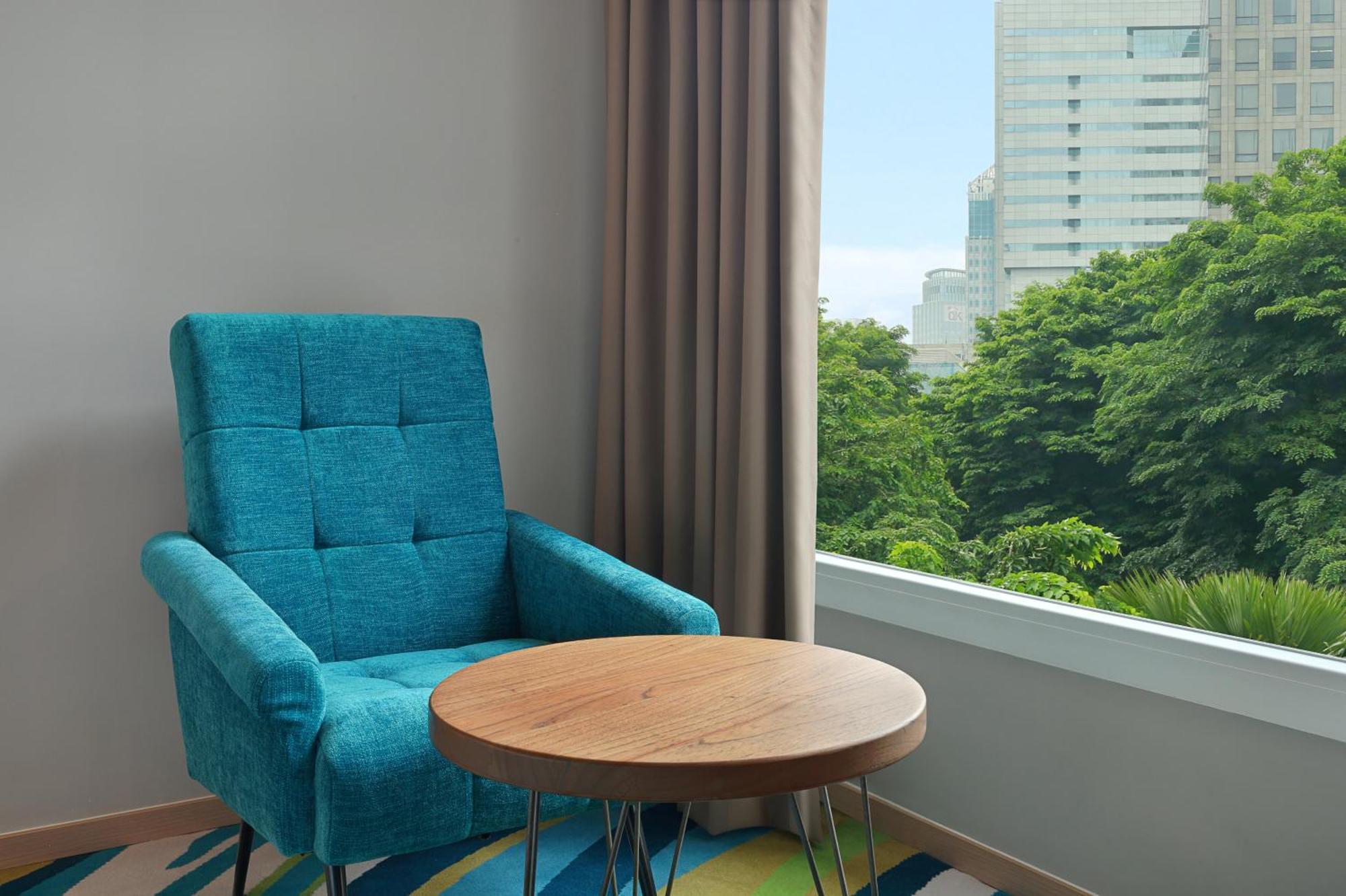 Holiday Inn Express Jakarta Wahid Hasyim By Ihg Zewnętrze zdjęcie