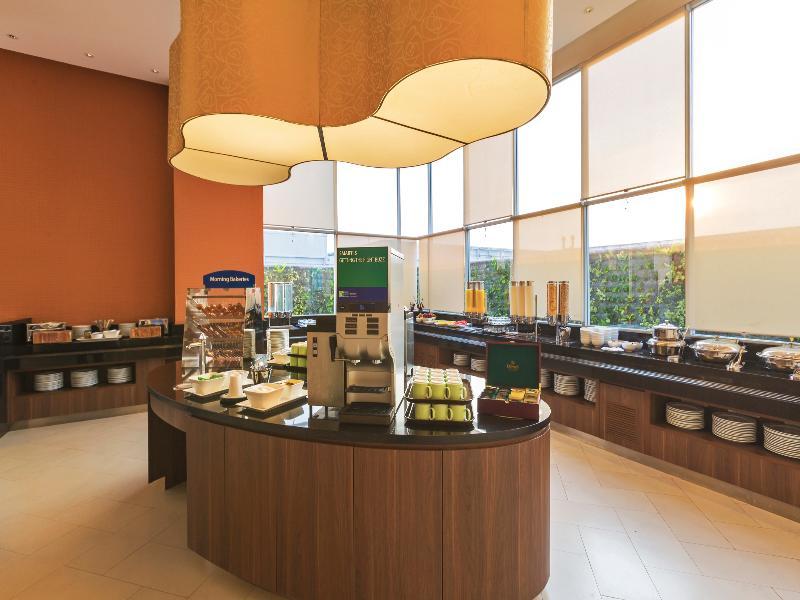 Holiday Inn Express Jakarta Wahid Hasyim By Ihg Zewnętrze zdjęcie