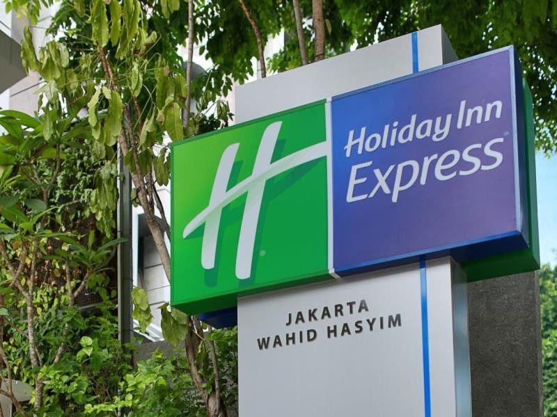 Holiday Inn Express Jakarta Wahid Hasyim By Ihg Zewnętrze zdjęcie